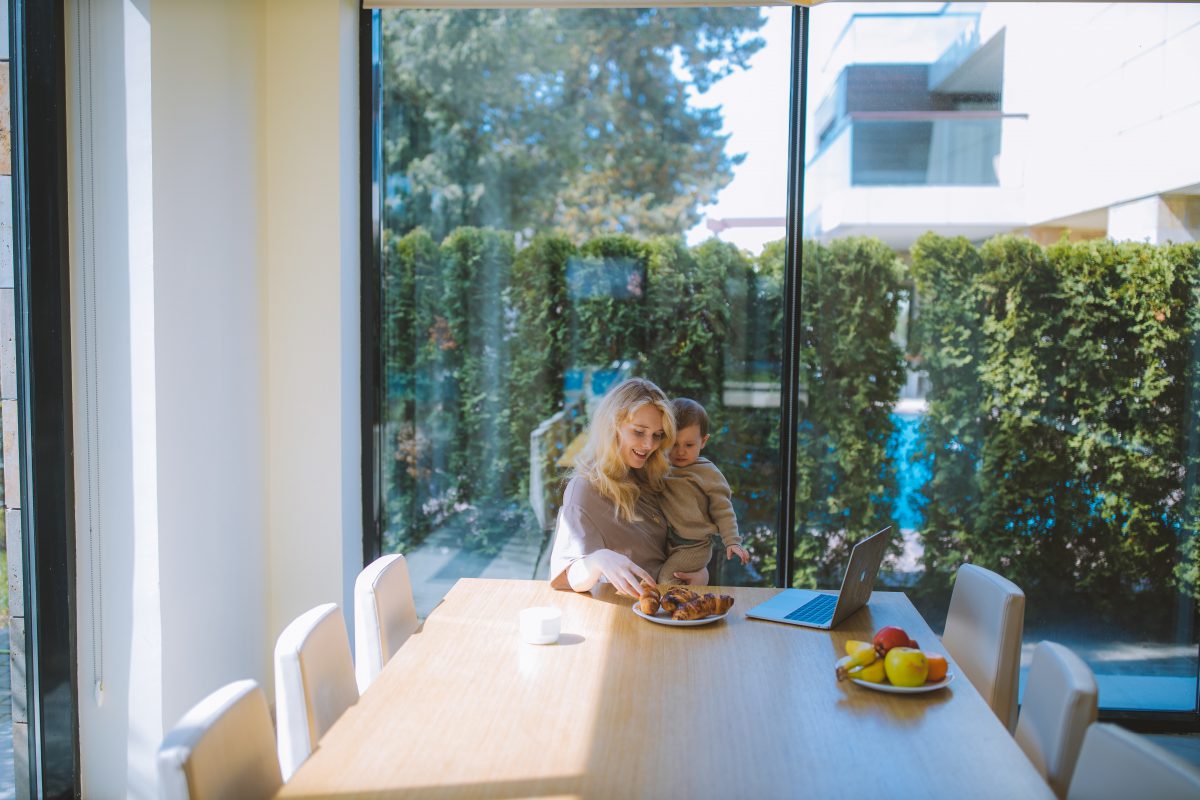 9 tips for working from home mothers during the coronavirus crisis